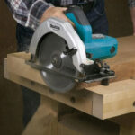 Sierra circular Makita 7-1/4 1050W M5801B, herramientas Makita Costa Rica